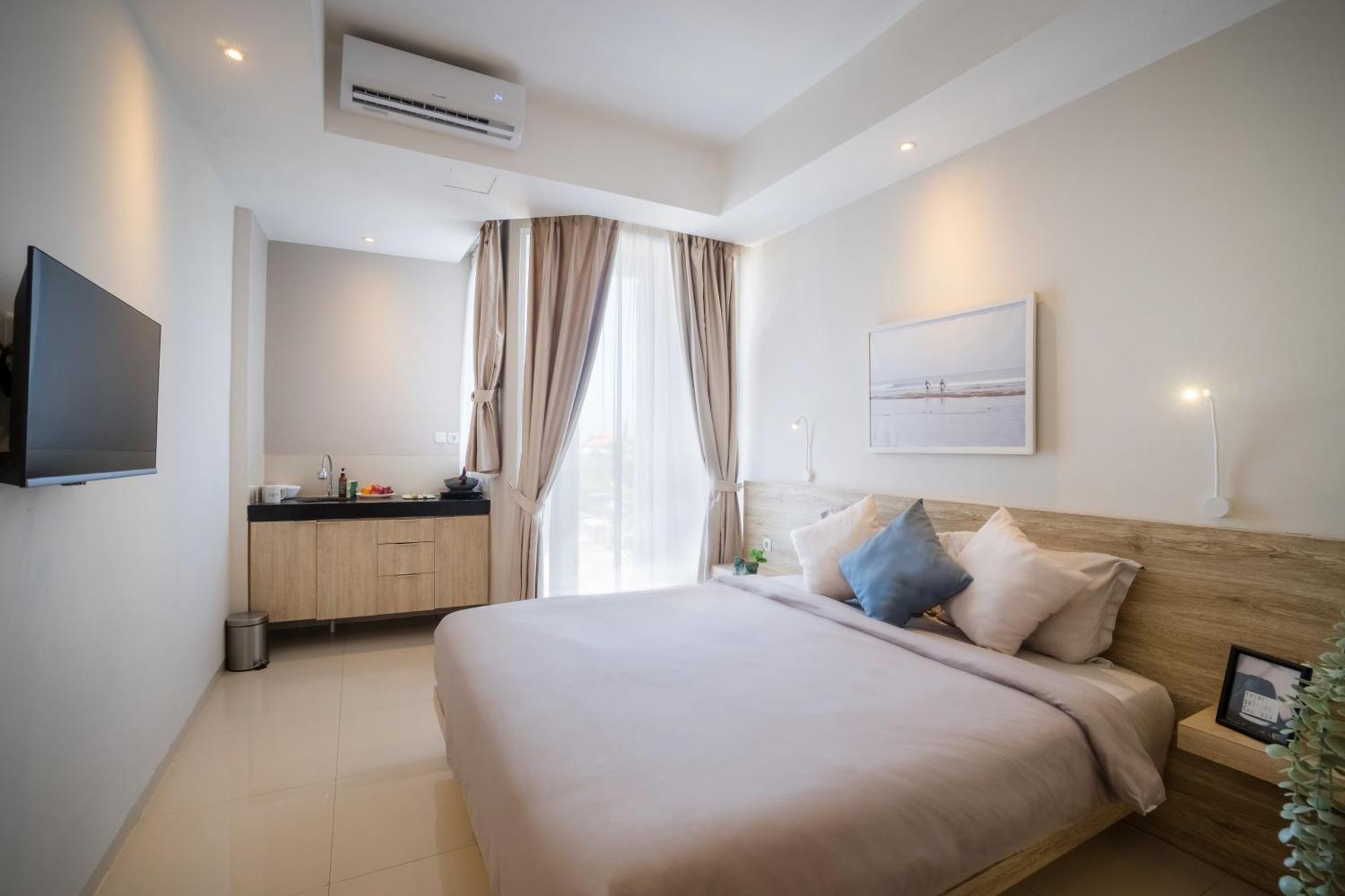 Bali Bustle Pararaton Coliving And Coworking Space Легіан Екстер'єр фото